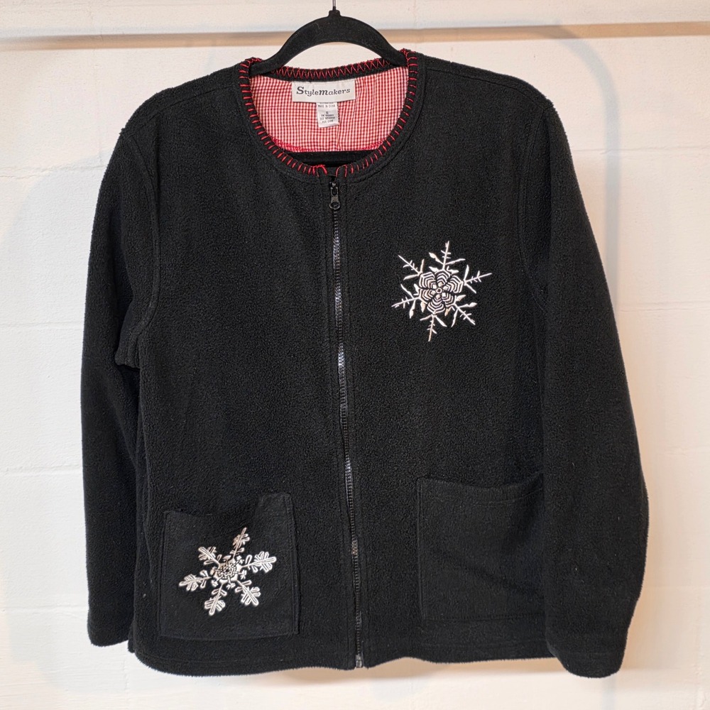 CLEARANCE 💲6️Stylemakers Women Black Fleece Snowflake‎ Zip Jacket Size S Winter